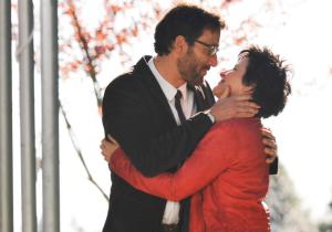 Clive Owen and Juliette Binoche as Jack MArcus and Dina Delsanto in Words and Pictures
